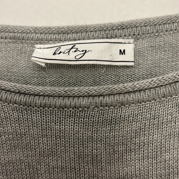 Long sleeve top - Picture 3 of 4